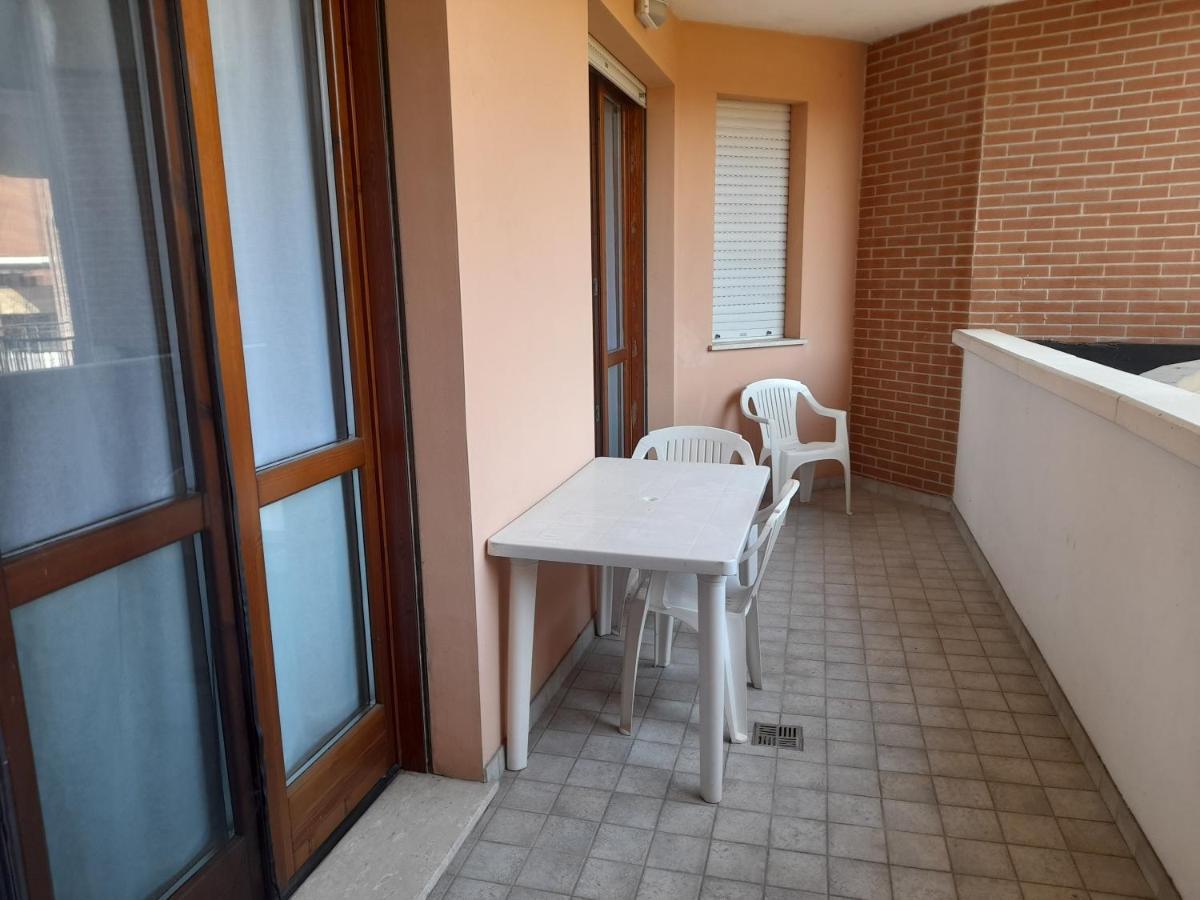 Fiera Levante Болонья Экстерьер фото